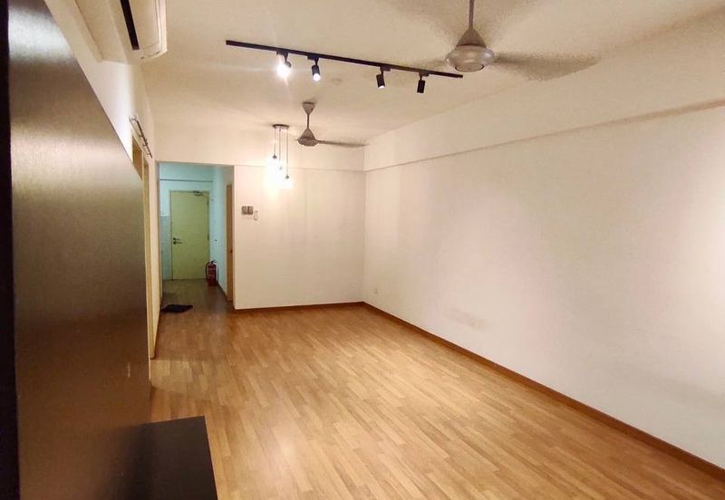 Pangsapuri Jenderam Indah