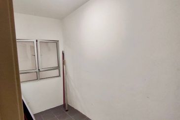 Pangsapuri Jenderam Indah