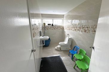 Kampung Datuk Keramat