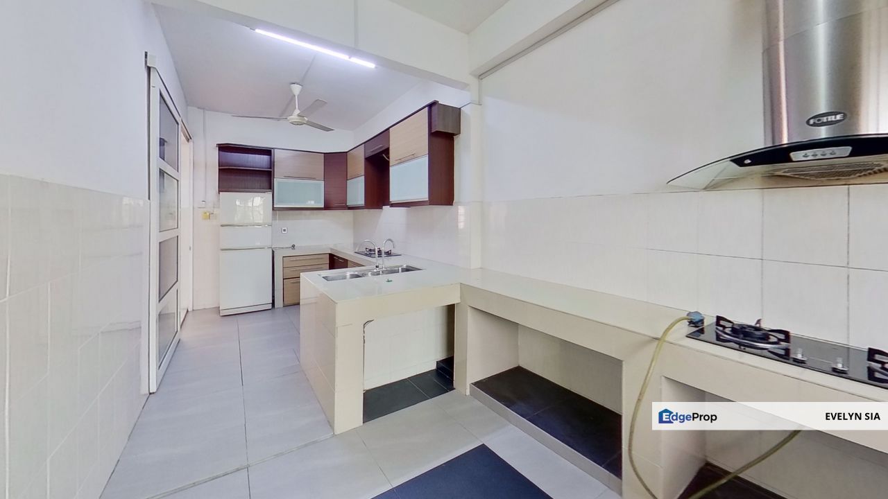 Well-Kept & Move-In Condition 2 Storey Terrace For Sale@ Damai Budi, Kuala Lumpur, Cheras