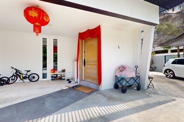 Exclusive! Rare 2-Storey Corner rebuilt modern masterpiece @Taman Desa