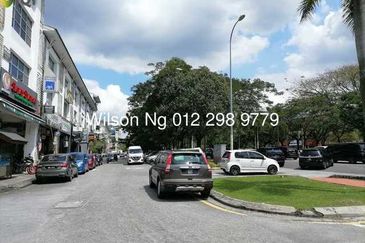 BANDAR SRI PERMAISURI