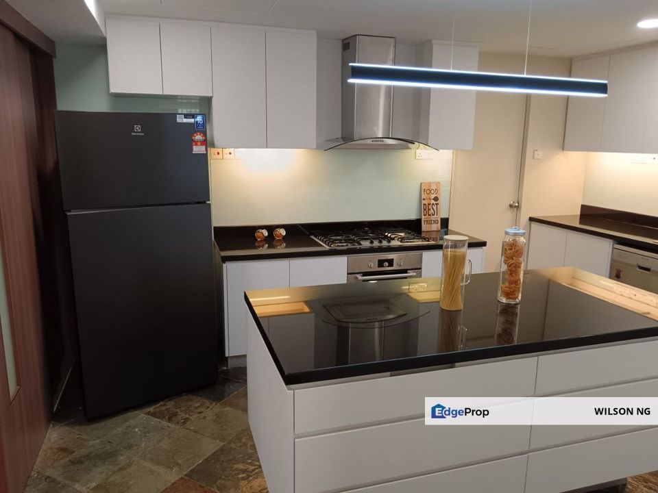 Fullu furnished condo regency tower kl bukit ceylon bukit bintang, Kuala Lumpur, Bukit Bintang