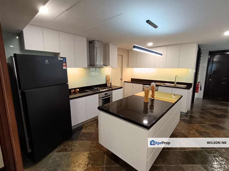 Fullu furnished condo regency tower kl bukit ceylon bukit bintang, Kuala Lumpur, Bukit Bintang