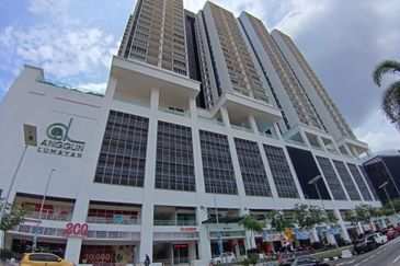 anggun lumayan taasik permaisuri