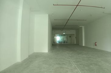 anggun lumayan taasik permaisuri