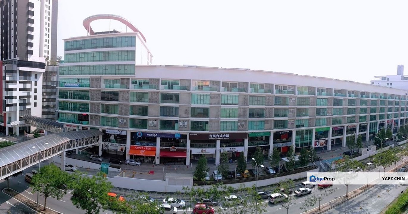 The Landmark , Bandar Bukit Tinggi 2 Klang , Ground floor End lot shop, Selangor, Klang