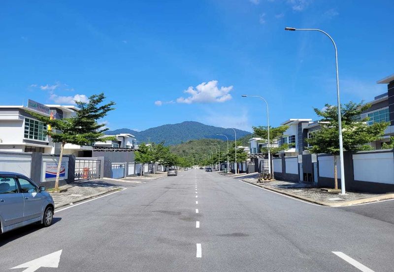 Hi-Tech 7 Industrial Park