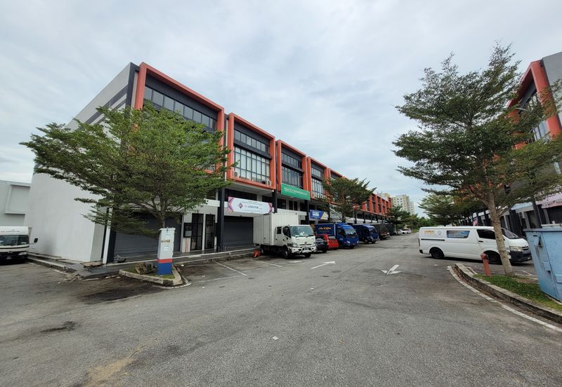 Kesas 32 Industrial Park