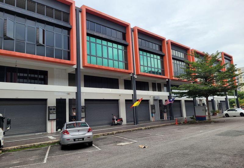 Kesas 32 Industrial Park