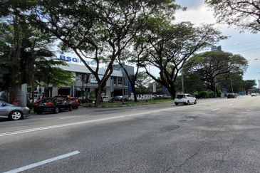 Jalan Ampang, KL City, Facing Main Road, Commercial Land below market