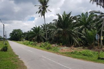 Jeram, Batu 20, Selangor Corner 22 acres Flat Land