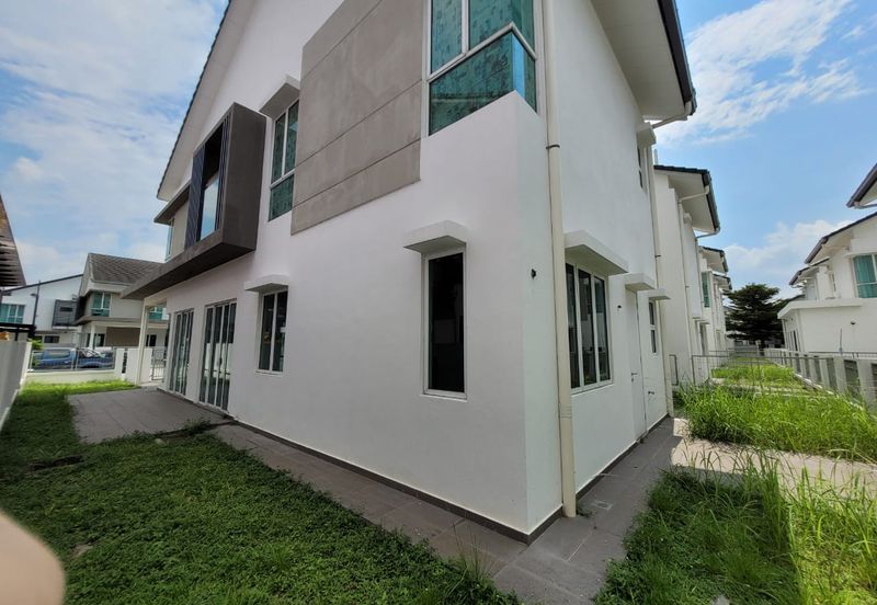 D'Laman Greenville ,Bandar Bukit Tinggi, New Semi 