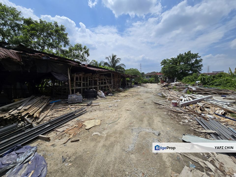 Shah Alam, Batu 3 Seksyen 22, Facing Main Road, Commercial Flat Land, Selangor, Shah Alam