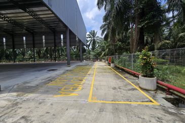 Kawasan Perusahaan Telok Mengkuang