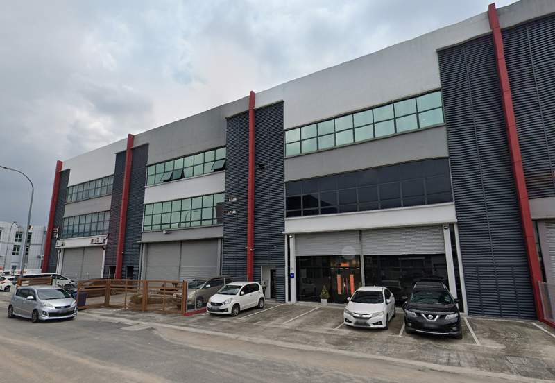 Shah Alam, seksyen 34, Freehold, 2.5 sty link factory with hoist lift