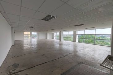 Gravitas industrial Park, Shah alam Seksyen 22, Corner link factory