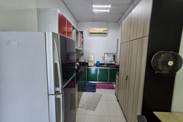 Jalan Bukit Kemuning