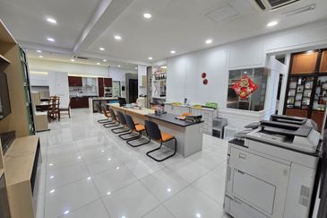 Jalan Bukit Kemuning