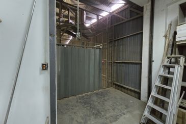 Jalan Bukit Kemuning