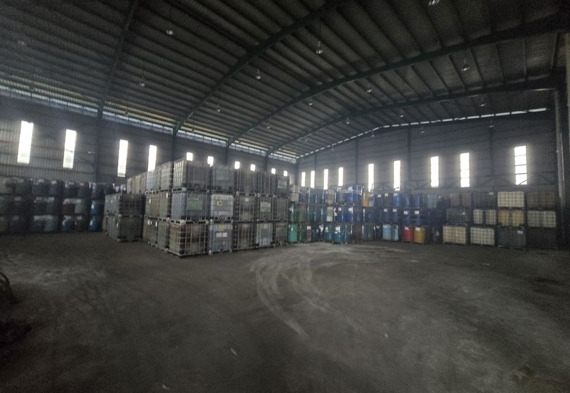 West Port, Pulau Indah