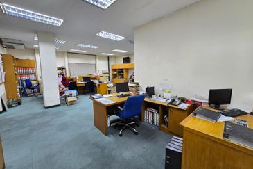 Kawasan Perindustrian Beranang, Detached factory with 1200amp, Heavy industrial zone