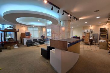 Kawasan Perindustrian Beranang, Detached factory with 1200amp, Heavy industrial zone