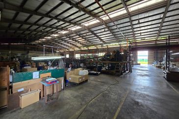 Kawasan Perindustrian Beranang, Detached factory with 1200amp, Heavy industrial zone