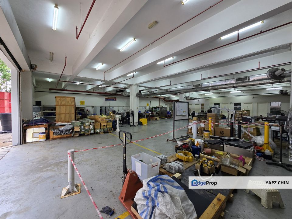 Bukit jelutong U8, Shah Alam Freehold 3 storey detached warehouse with solar, passenger and cargo lift, Selangor, Shah Alam