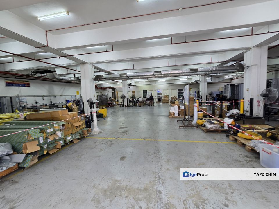 Bukit jelutong U8, Shah Alam Freehold 3 storey detached warehouse with solar, passenger and cargo lift, Selangor, Shah Alam