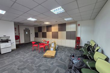 Bukit Jelutong Industrial Park