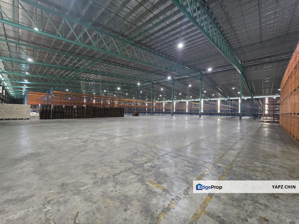 Bukit jelutong U8, Shah alam, Detached Warehouse, 11 acres with cf, Selangor, Shah Alam