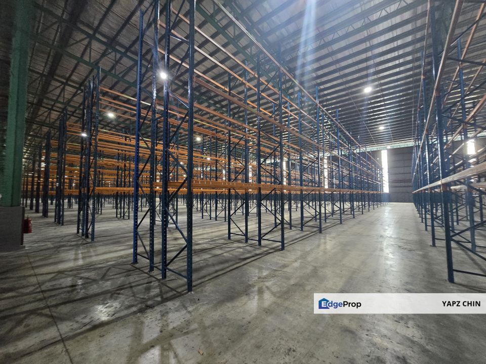 Bukit jelutong U8, Shah alam, Detached Warehouse, 11 acres with cf, Selangor, Shah Alam