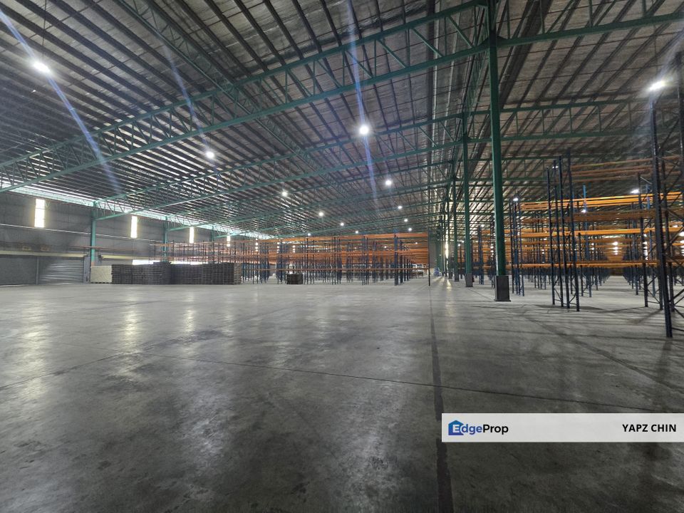 Bukit jelutong U8, Shah alam, Detached Warehouse, 11 acres with cf, Selangor, Shah Alam