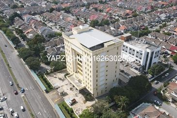 Taipan Business Centre, USJ 10