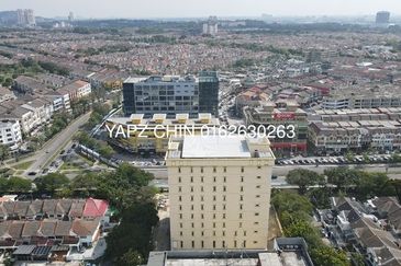 Taipan Business Centre, USJ 10