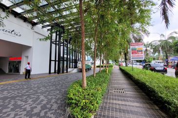 Centrio Pantai Hillpark, Bangsar South, office space facing main road