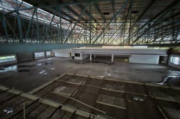 Kawasan Perusahaan Banting, Detached Factory / showroom with 800amp