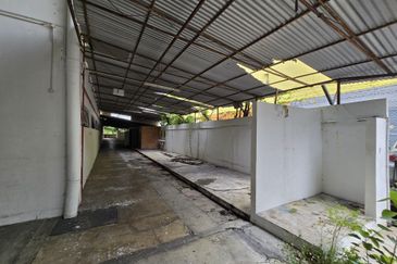 Kawasan Perusahaan Banting, Detached Factory / showroom with 800amp