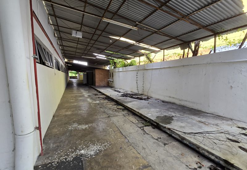 Kawasan Perusahaan Banting, Detached Factory / showroom with 800amp