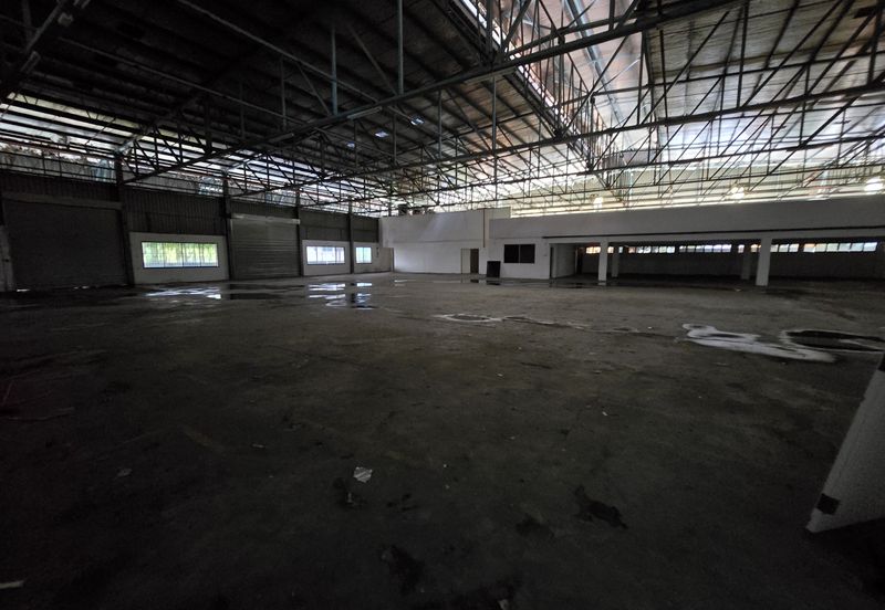 Kawasan Perusahaan Banting, Detached Factory / showroom with 800amp