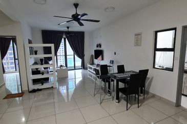 Youvista batu 9 condominium near MRT taman suntex  FULLY FURNISHED