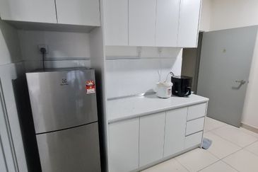 Youvista batu 9 condominium near MRT taman suntex  FULLY FURNISHED