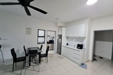 Youvista batu 9 condominium near MRT taman suntex  FULLY FURNISHED