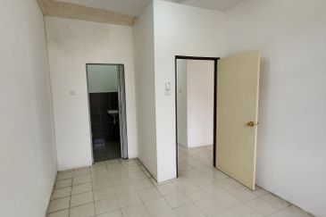 TAMAN DESA INTAN KAPAR BUKIT KERAYONG 