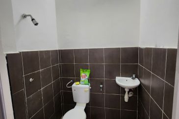 TAMAN DESA INTAN KAPAR BUKIT KERAYONG 