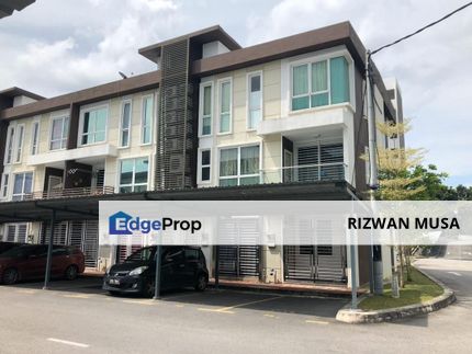 2 Storey taman sabha impian townhouse kajang ground floor, Selangor, Kajang