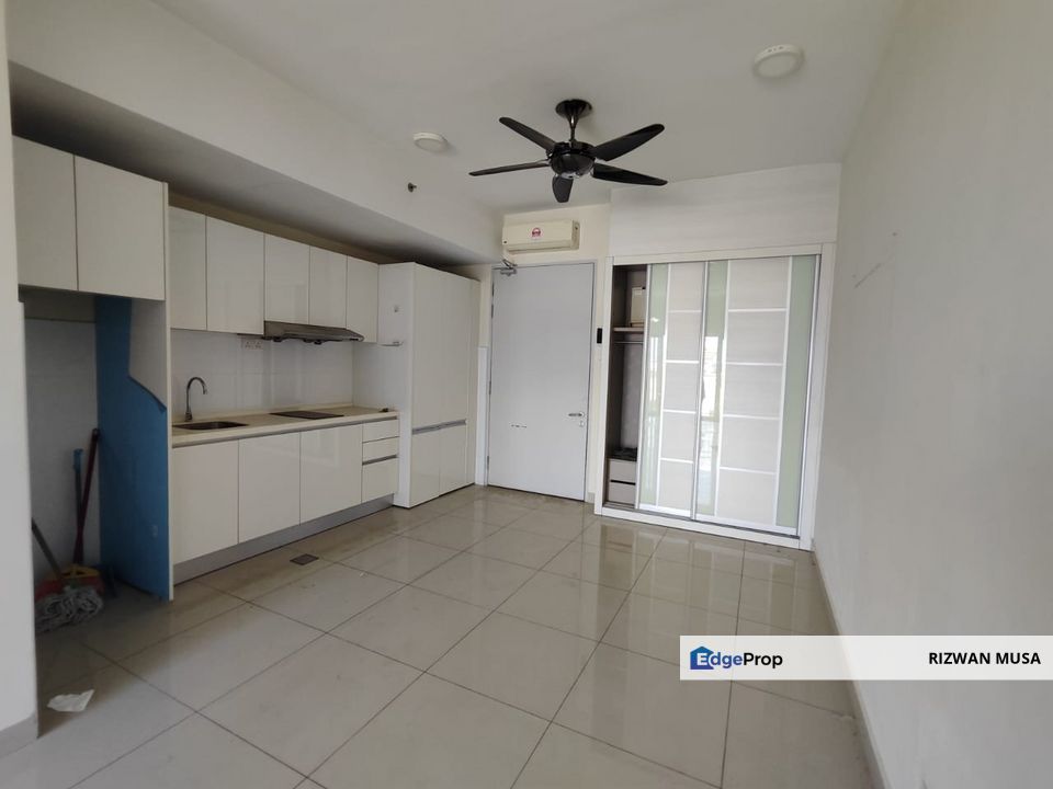Beautiful Studio Apartment, Suria Jelutong Residence, Bukit Jelutong., Selangor, Bukit Jelutong