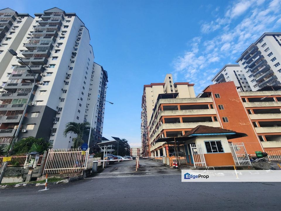 for sales sri ria apartment sg chua kajang, Selangor, Kajang