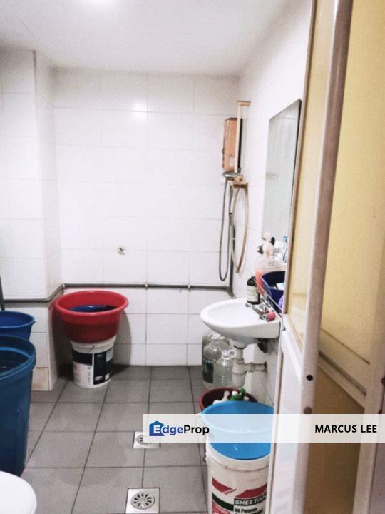 LAMAN RIMBUNAN FLAT LOW LEVEL, Kuala Lumpur, Kepong